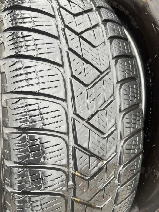 Jante aliaj R17 5x114,3 Peugeot cu anvelope de iarna 215 70 R16
