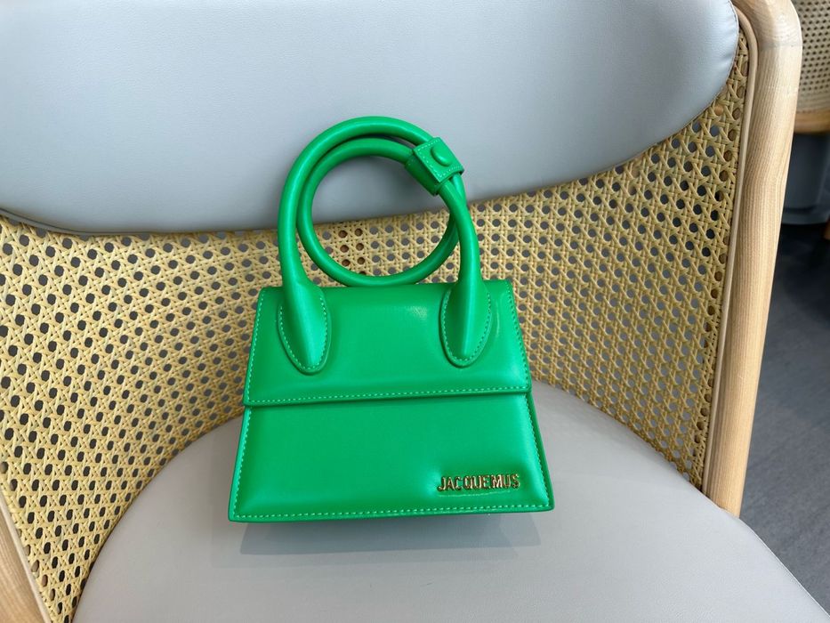 Jacquemus Le Chiquito The Knot мини чанти - Чисто нови | Оригинални