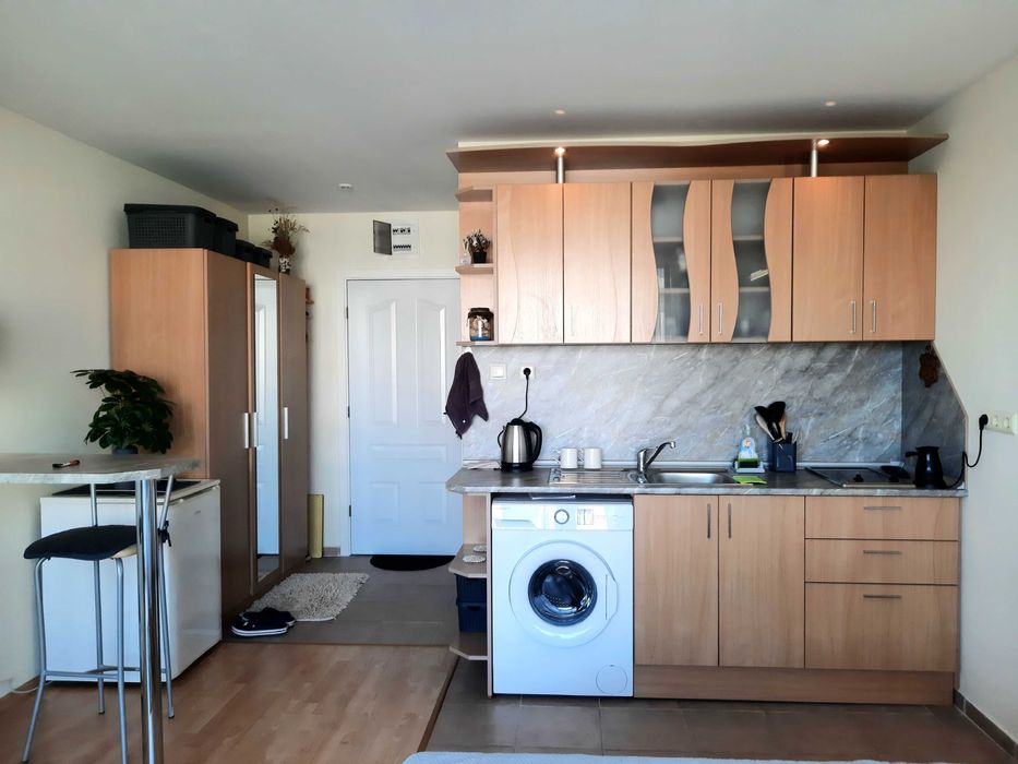 Дава се под наем Едностаен апартамент в Несебър - 40 кв.м за 255 € - Снимка #1