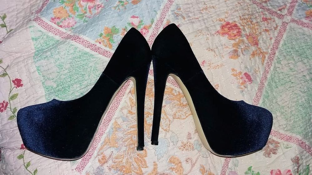 Продам туфли новые размер 36