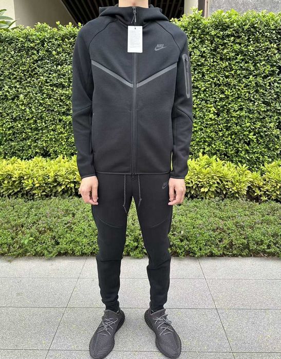 Nike Tech Fleece 2025 Black