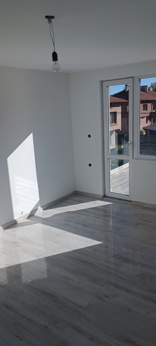 Вътрешни ремонти, боядисване шпакловане, ремонт на баня, замазки
