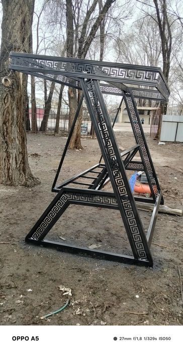 Качеле, тапчан, ворота