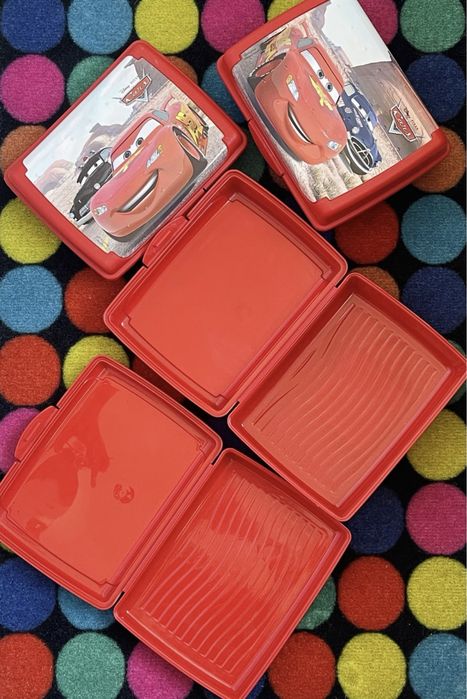 8 cutii Cars Fulgerul Mcqueen