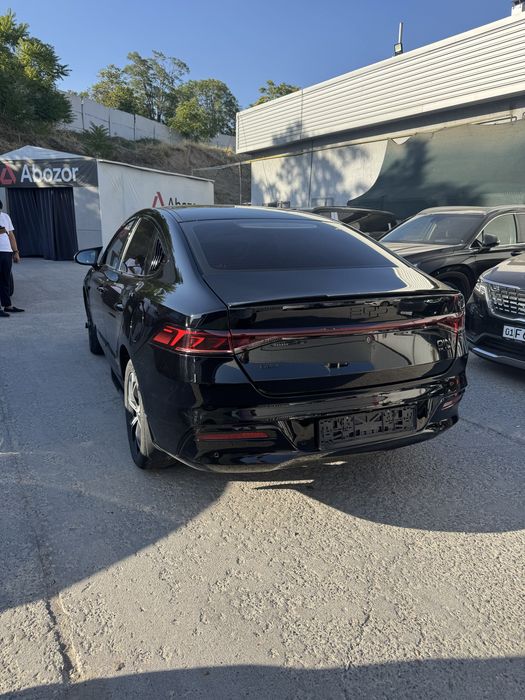 Byd qin 2023yil Gibrid