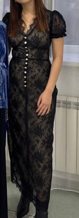 Продам Платья состояние отличное