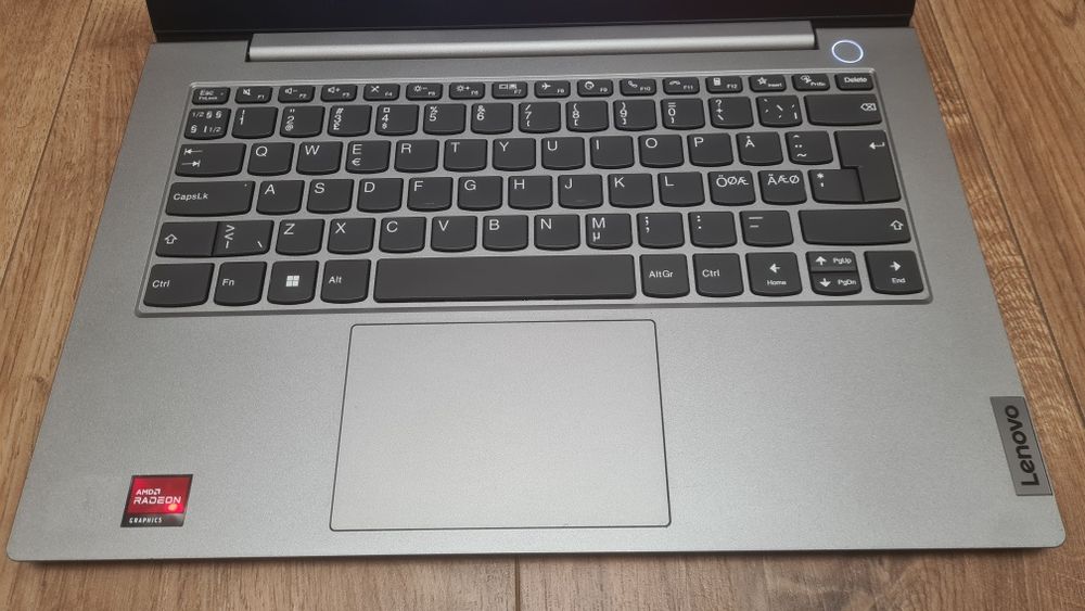 Lenovo Thinkbook 14 G4 Ryzen 3 5425u, 8 GB DDR4, 256 GB SSD