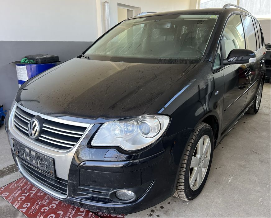 VW Touran 2.0TDi BMM 2010