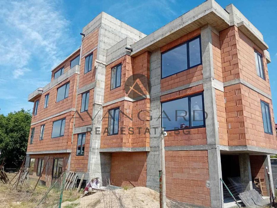 Продава се Двустаен апартамент в Пловдив, Беломорски - 74 кв.м за 1442 €/кв.м - Снимка #8