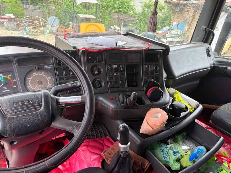 Basculă 8x4, SCANIA