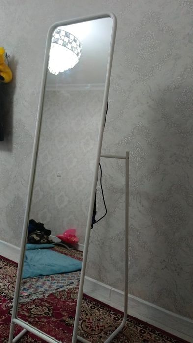 Продам зеркало напольное