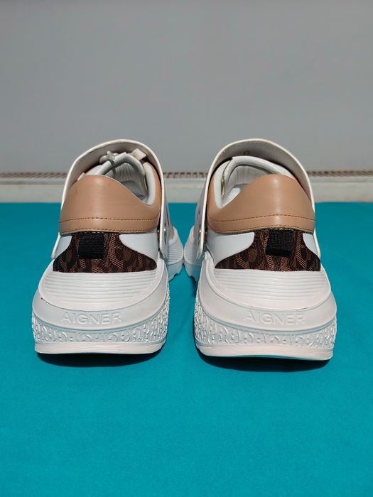 AIGNER Jenny 1 sneakers orifinali din piele  mărimea 40, interior 25,5 cm
