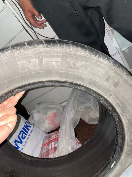 Продам покрышки.