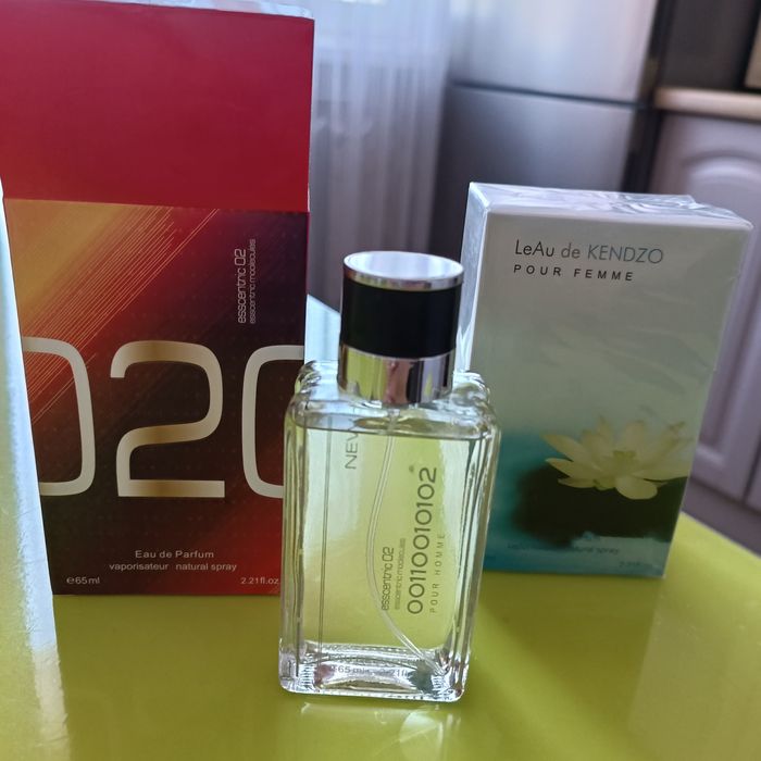 Продам парфюм новый