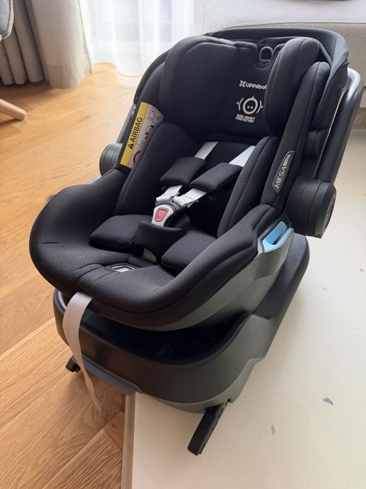 Столче за кола Uppababy Mesa с ISOFIX база