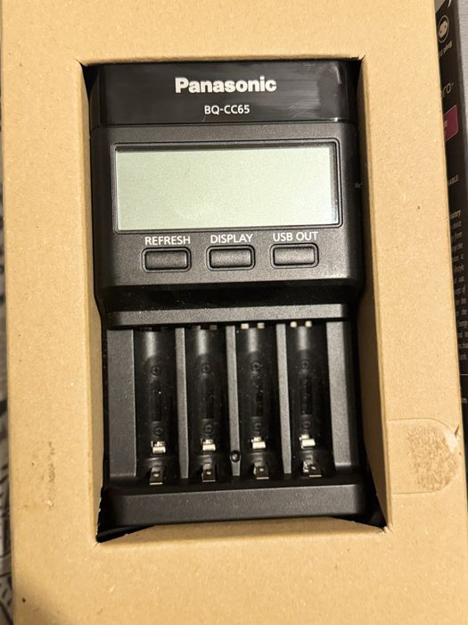 Incarcator Eneloop Panasonic BQCC65