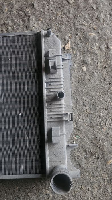 Радиатор, интеркуллер мерседес спринтер