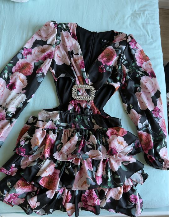 Флорална рокля на REPLICA