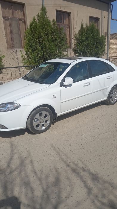 Шевроле жентра 2022г