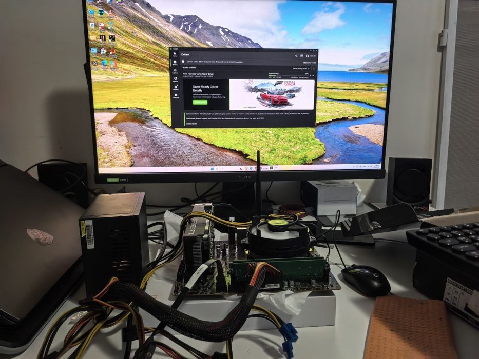Ryzen 3700, 32GB RAM, GEFORCE RTX 3050, 500GB SSD