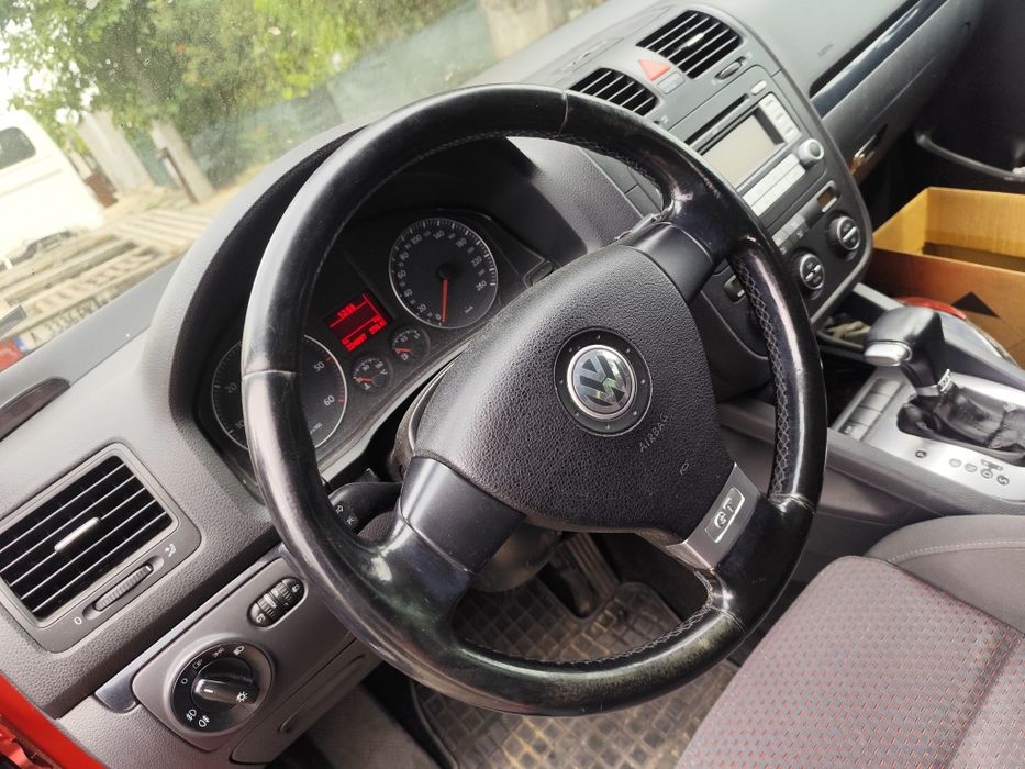 Golf V 5 На части 1.9 105 BLS