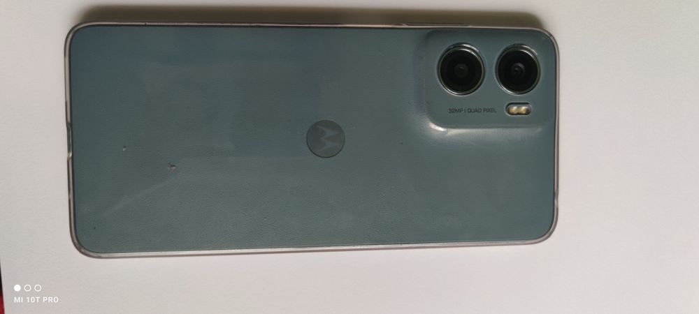 Telefon Motorola  E15