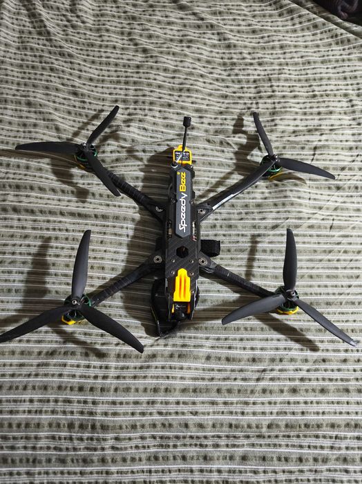 Fpv дрон speedybee mario fold 8 frame.combo.