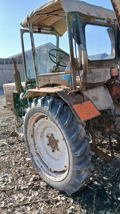 Traktor t25 sotiladi
