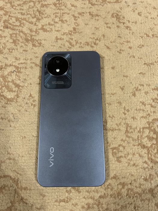 Смартфон Vivo Y02 2/32GB черный