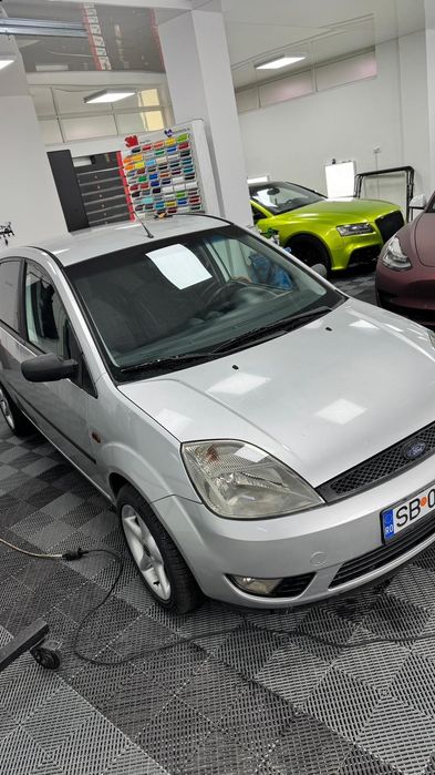 Ford fiesta 1.4 benzina/2002/102.000 km!