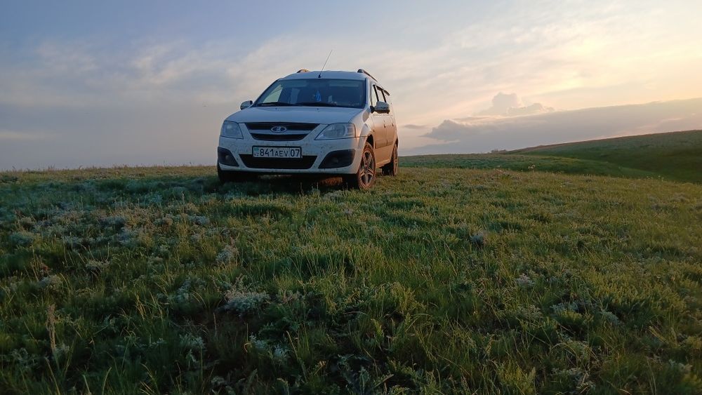 Продам ларгус 7 мест