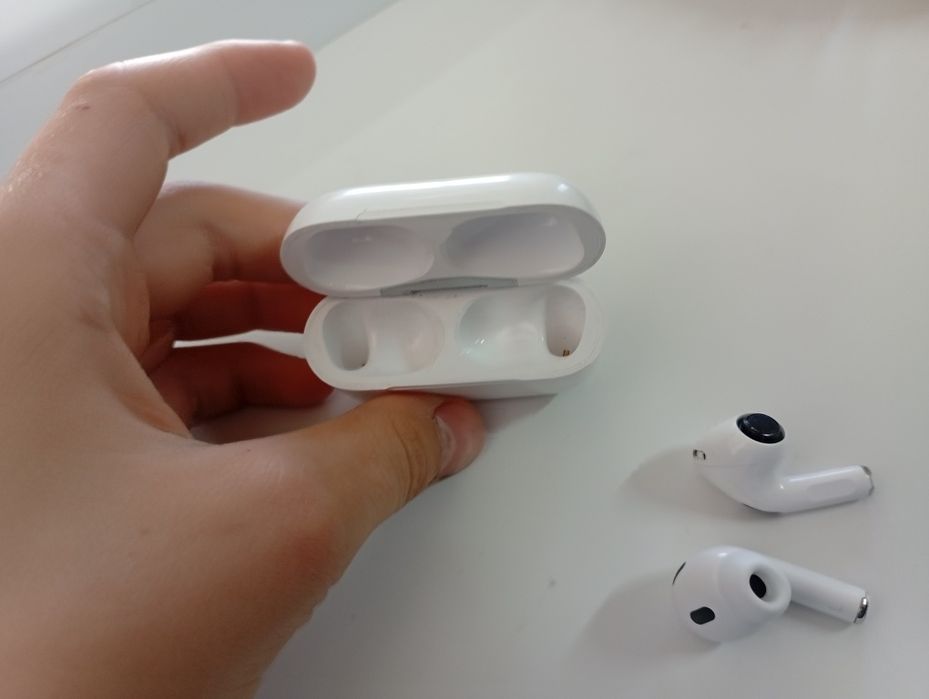 Аэрподс про 2 поколения