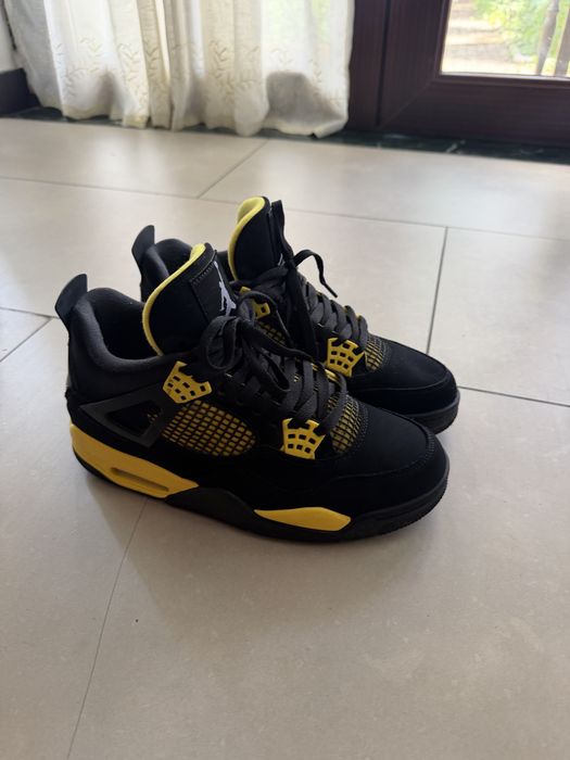 Jordan retro 4 yellow thunder marimea 41