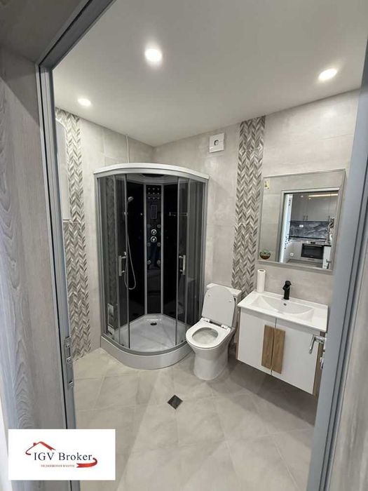 Продава се Тристаен апартамент в София, Банишора - 111 кв.м за 1792 €/кв.м - Снимка #12