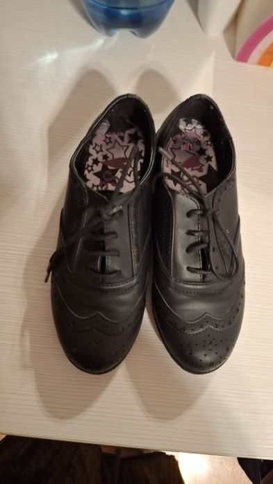 Lot încălțăminte sport si de școală fete 33