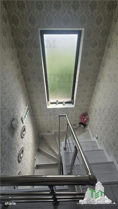 Vila lux 4 camere+terasabeci in Chiajna