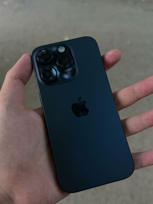 Iphone 15 pro/128 gb