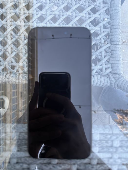 Apple Iphone 16 plus