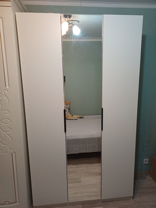 Продаю шкаф! Новый! Срочно!