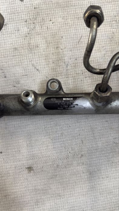 Горивна рейка за БМВ 5 Х5 Серия Е60 Е61 Е53