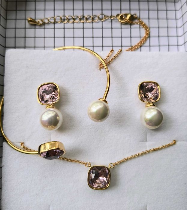 Комплект бижута Annie Rosewood