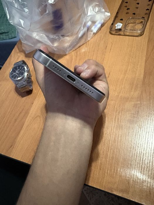 Продам айфон 15 pro max