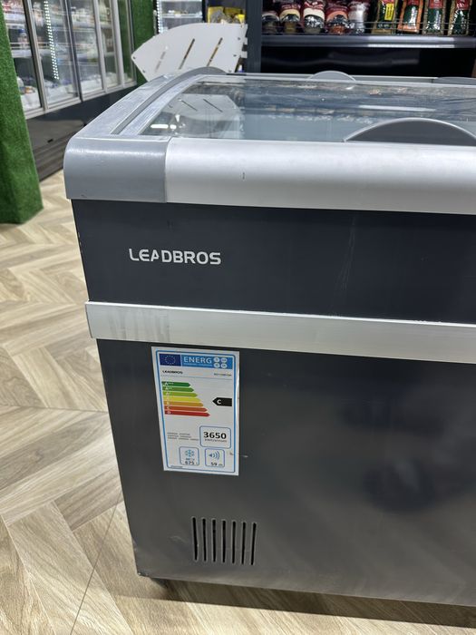 Продам холодильник 675 литров Leadbros