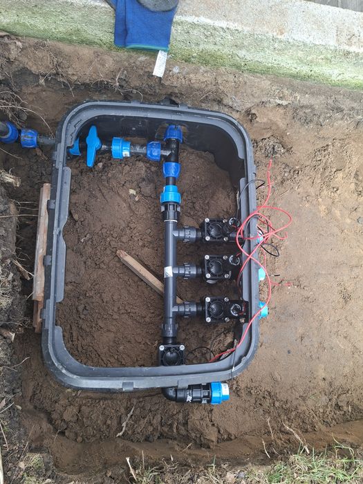 Sistem automat de irigat gazonul