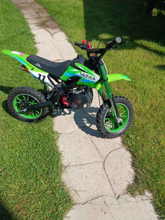 Vând motocross ca nou
