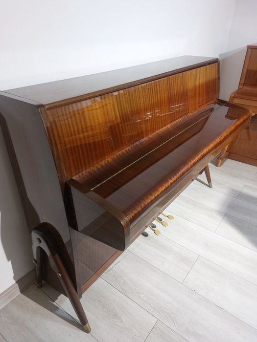 Pianina Sauter ( transport gratuit, în toată țara)