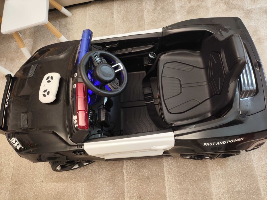 Mașina electrică pt copii