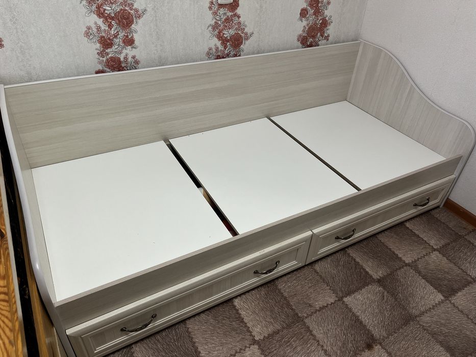 Детская кровать.