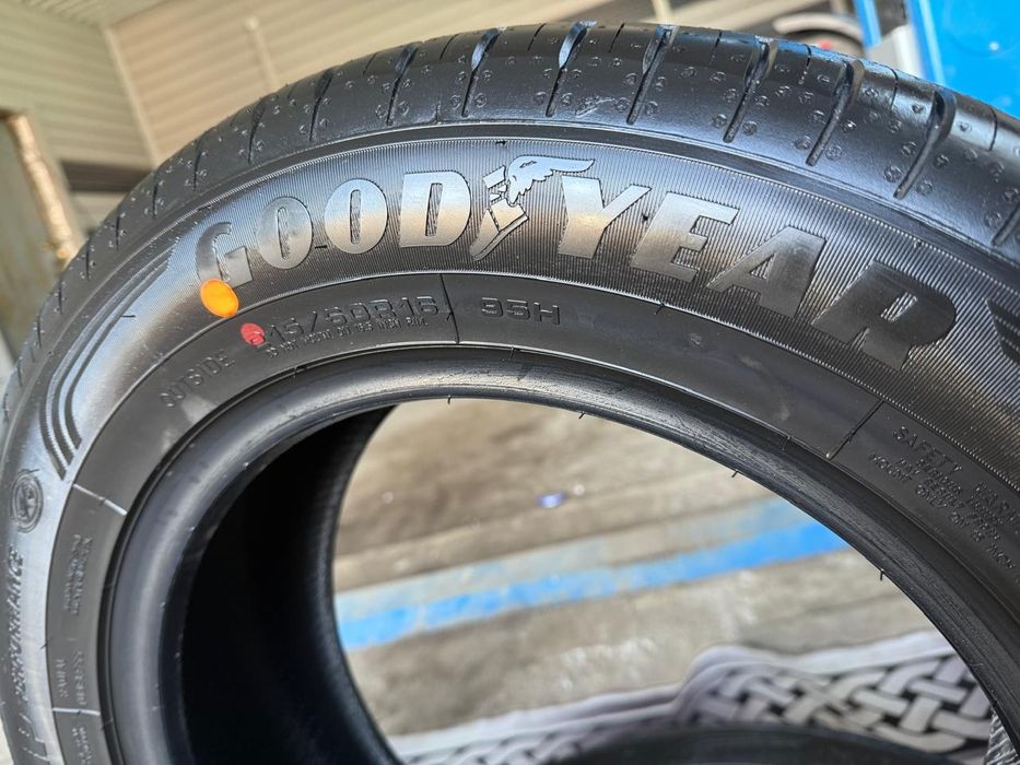 Продам шины новые Goodyear