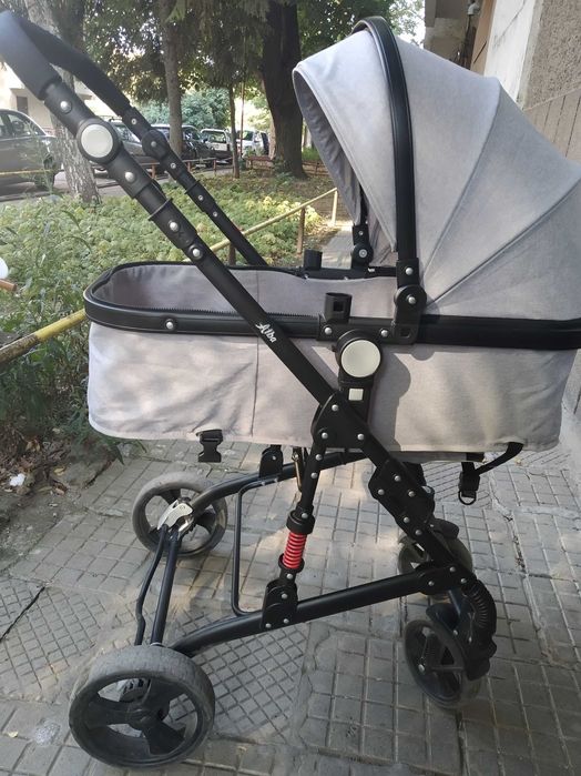 количка лорели матрак сенник и още неща в комплект